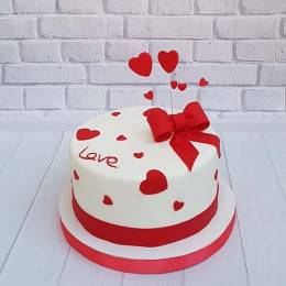 Little Hearts Cake Buy at ₹899