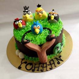 Colourful Angry Birds Cake Buy at ₹2199