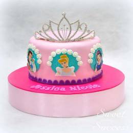 Disney Princess Designer Cake Buy at ₹1549