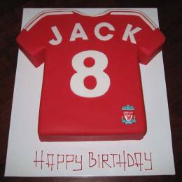 Liverpool Fan Club Cake Buy at ₹2199