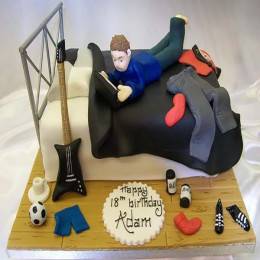 Moody Strings Cake Buy at ₹3199