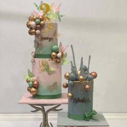 Flutters Combo Cake Buy at ₹12999