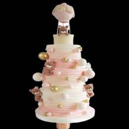 Parachute Teddy Swirl Cake Buy at ₹13999