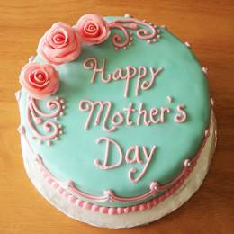 Mothers Day Special Delight Cake Buy at ₹799