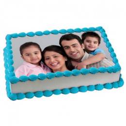 Yummy Vanilla Photo Cake Buy at ₹749