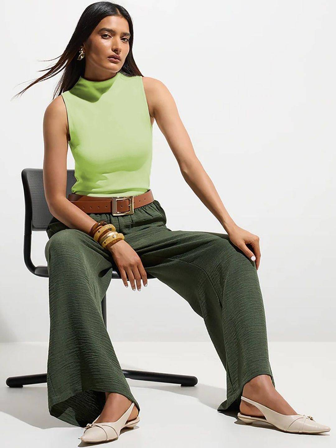 Kotty Women High Neck Sleeveless Top