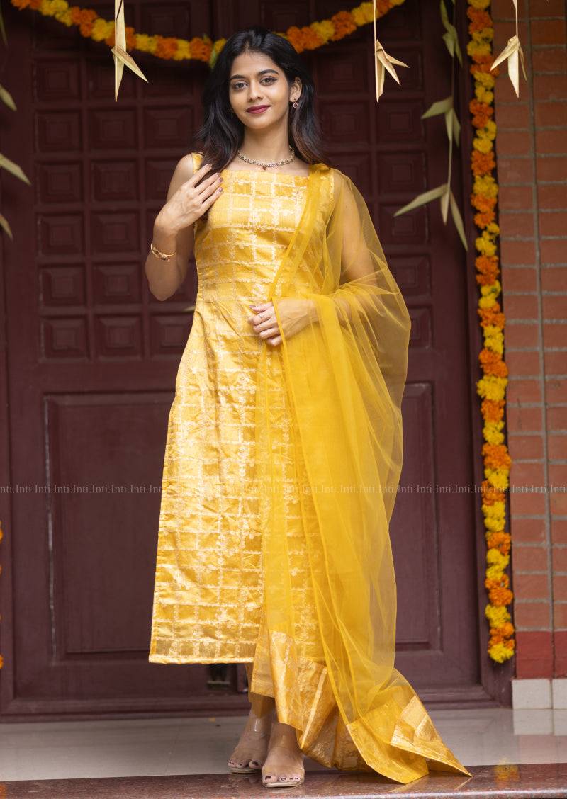Glowline Vogue Salwar Suit