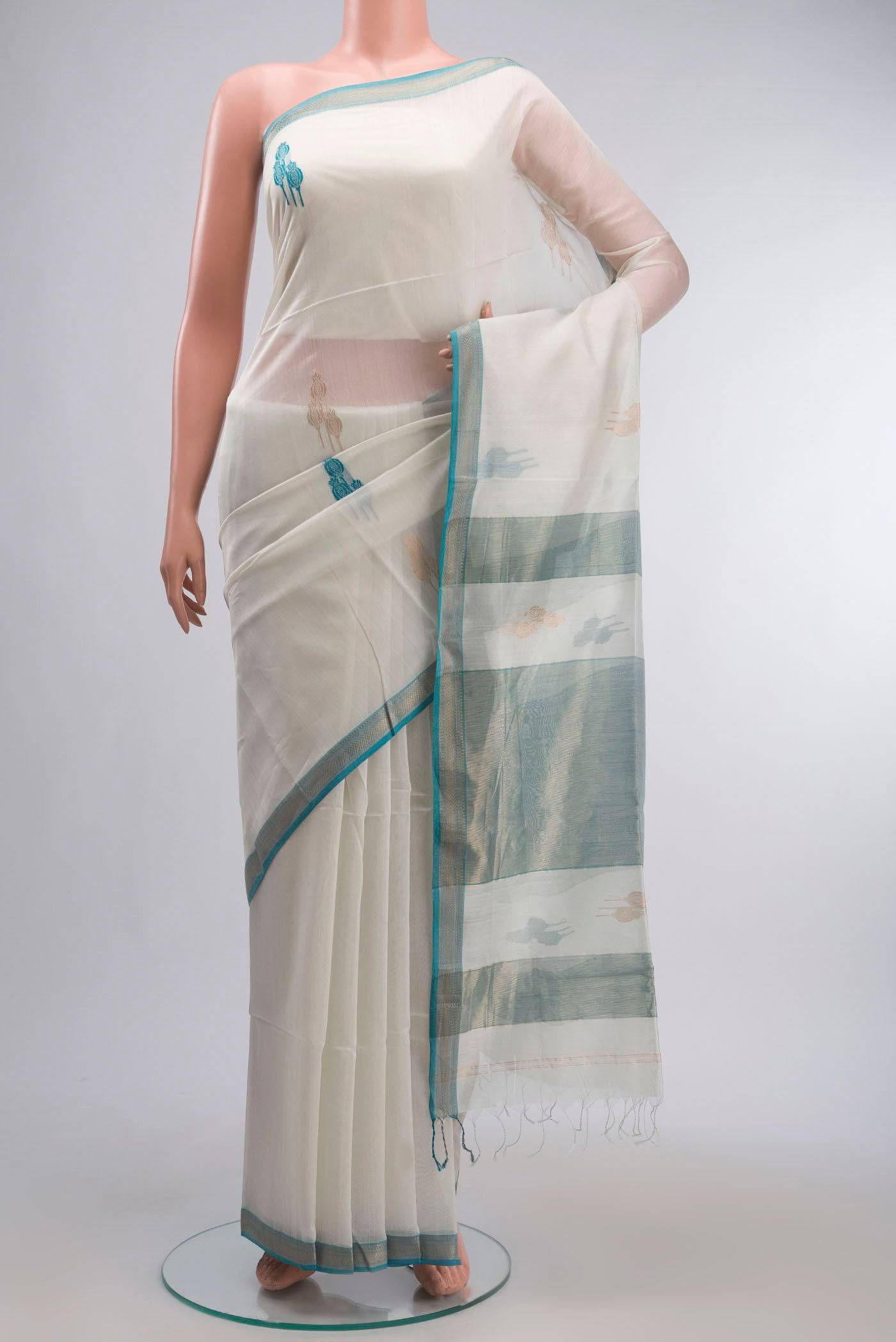 Cream Maheshwari Silk Cotton Saree Buy at ₹7091