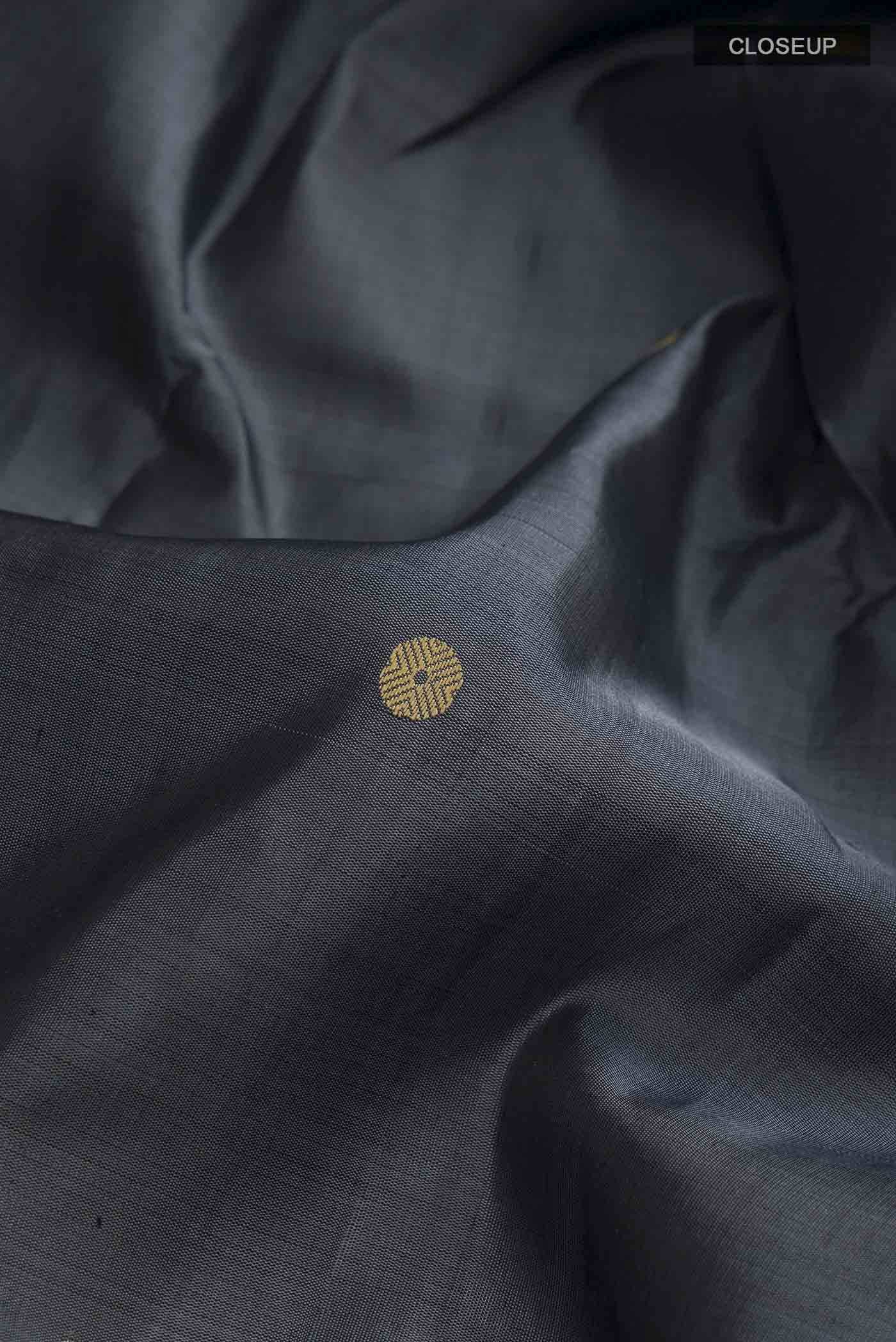 Grey Kanchipuram Silk Saree Buy at ₹22153