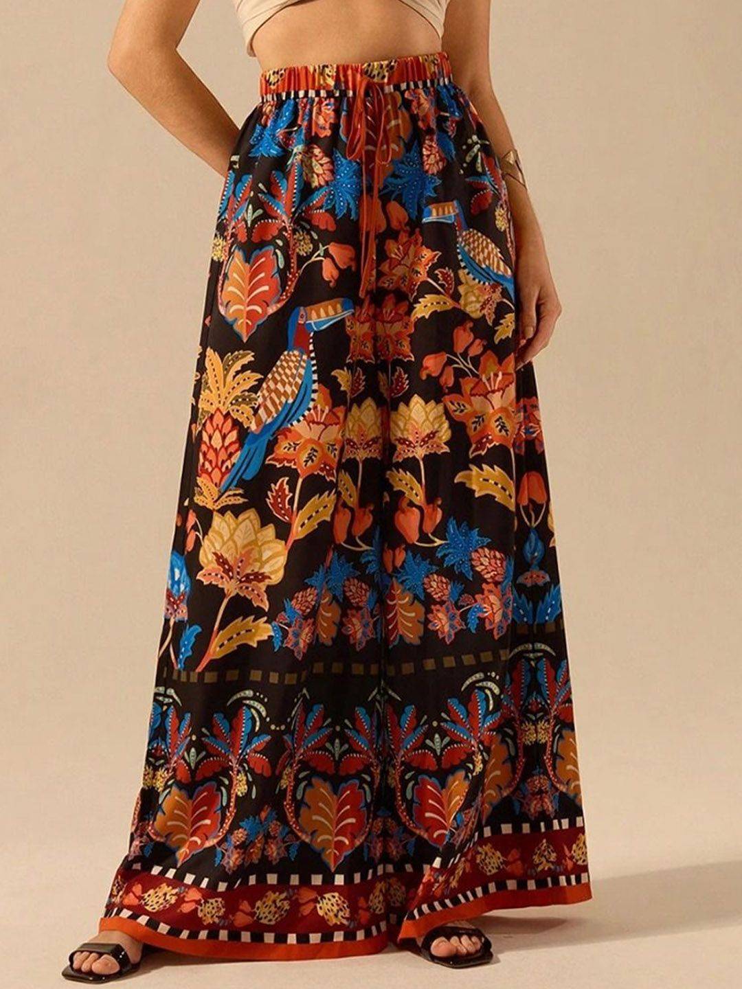 Kotty Women Floral Printed Relaxed Flared High-Rise Trousers