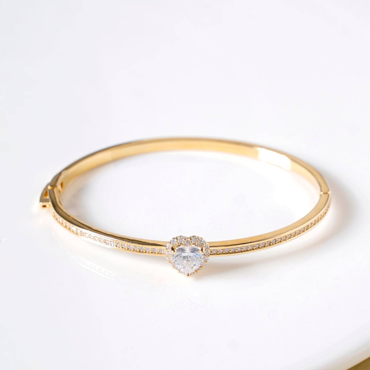 Heart On Sleeves Gold Bracelet
