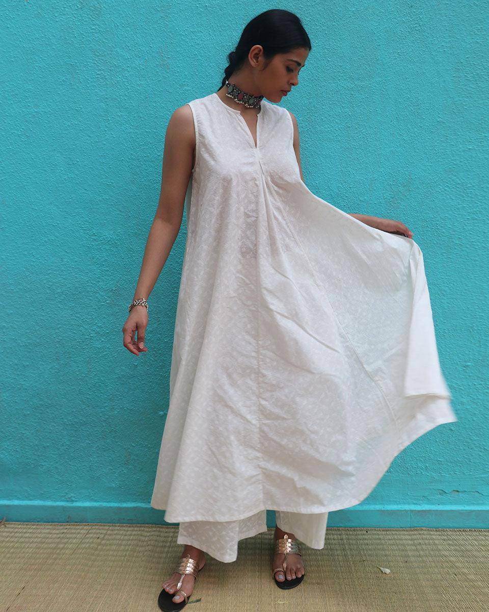 Pakeezah Cotton Kurta Set - Safed