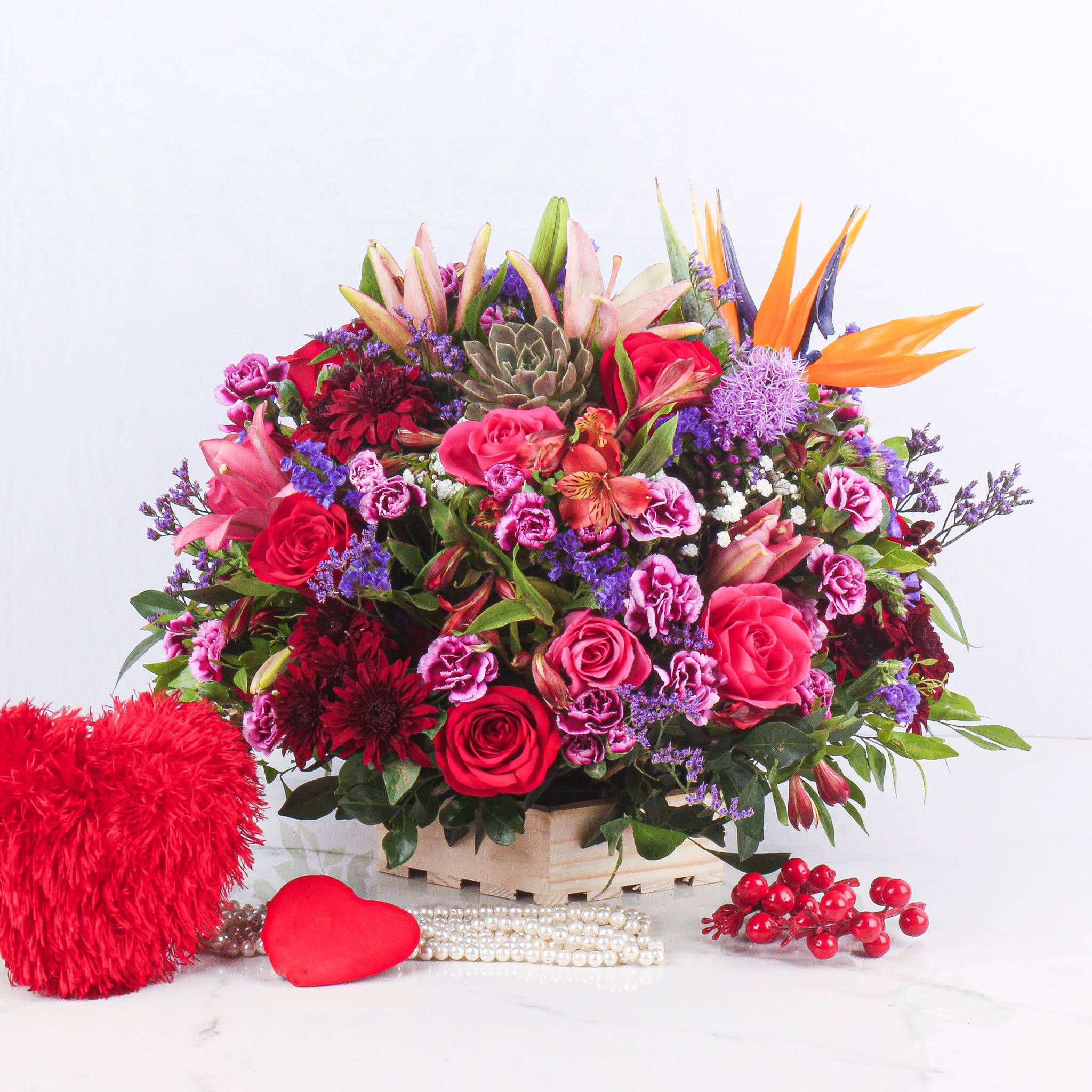 Exquisite Exotics (comes with basket) Buy at ₹4850