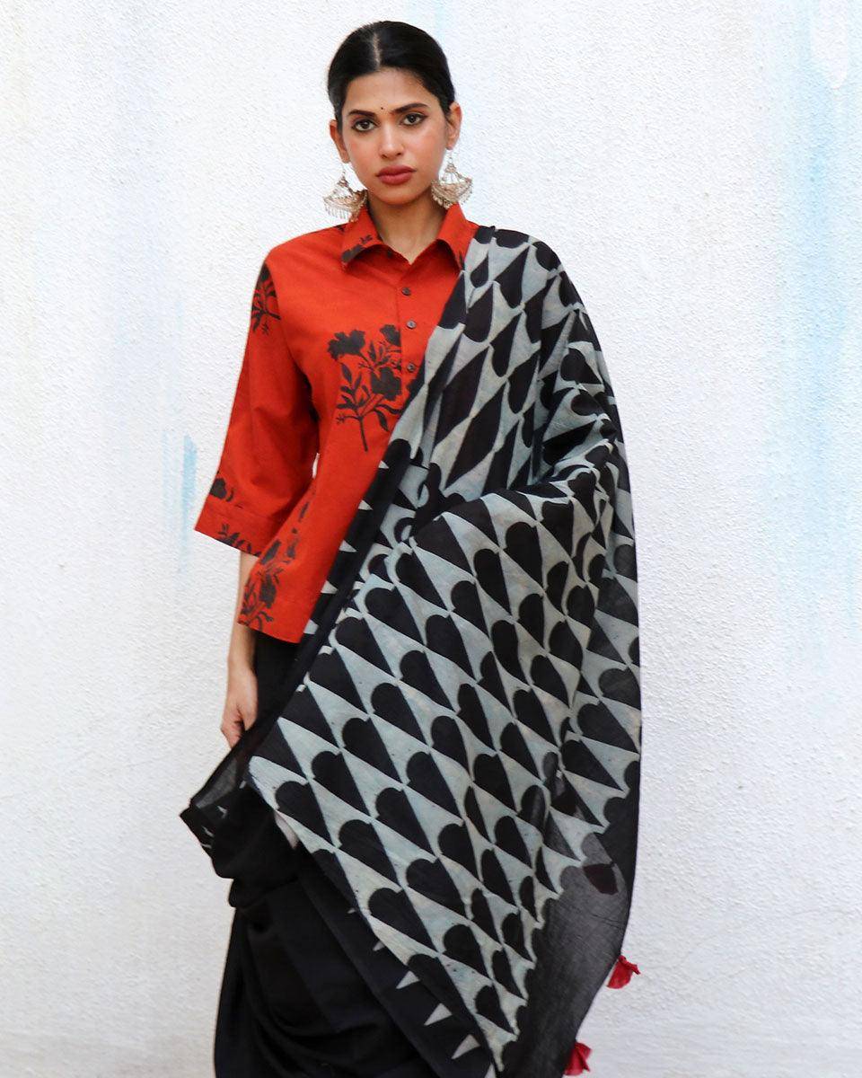 Barkha Black Block printed Cotton Saree - NOMAD