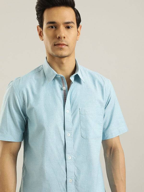 Men Solid Half Sleeve Cotton Stretch Shirt