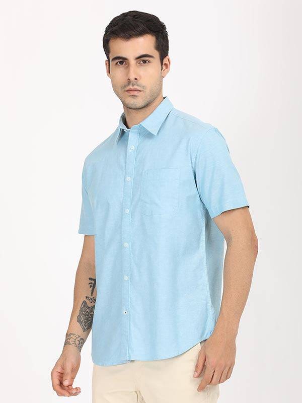 Men Solid Half Sleeve Cotton Stretch Shirt