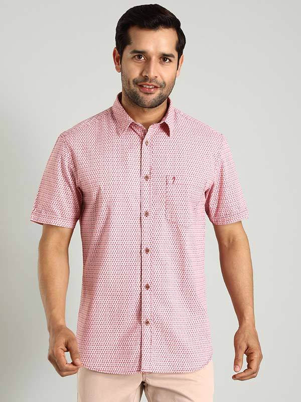Men Printed Half Sleeve Cotton Shirt