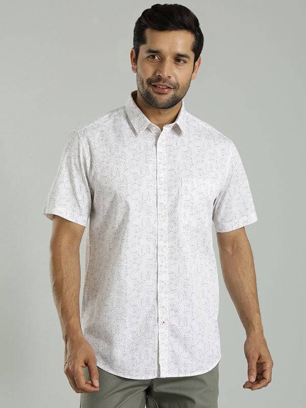 Men Printed Half Sleeve Cotton Shirt