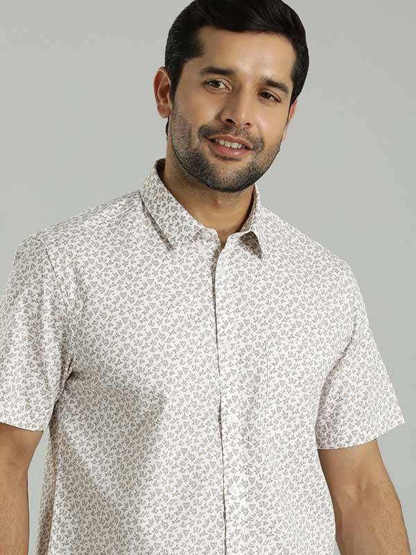 Men Printed Half Sleeve Cotton Shirt