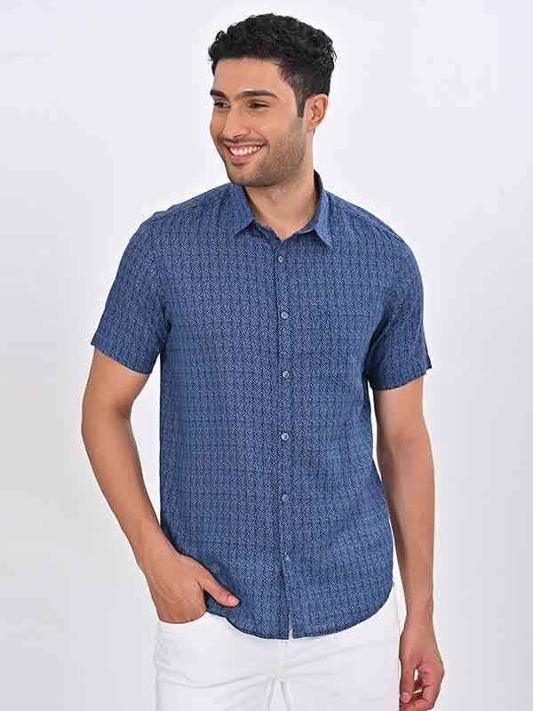 Men Printed Half Sleeve Linen Blend Shirt
