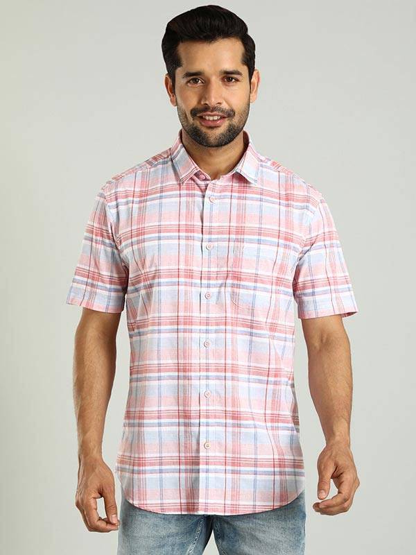 Men Checked Half Sleeve Cotton Shirt
