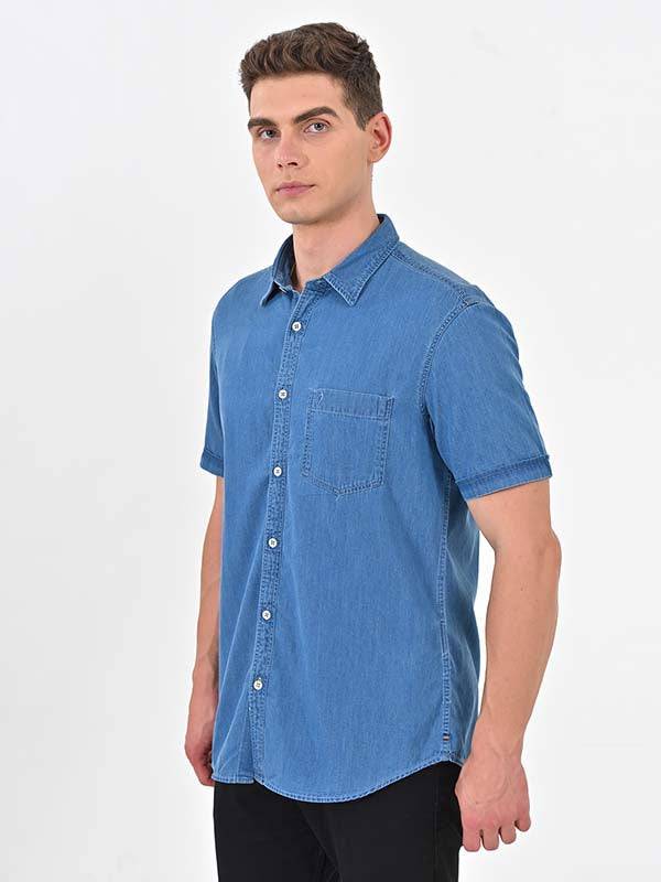 Men Solid Half Sleeve Cotton Shirt