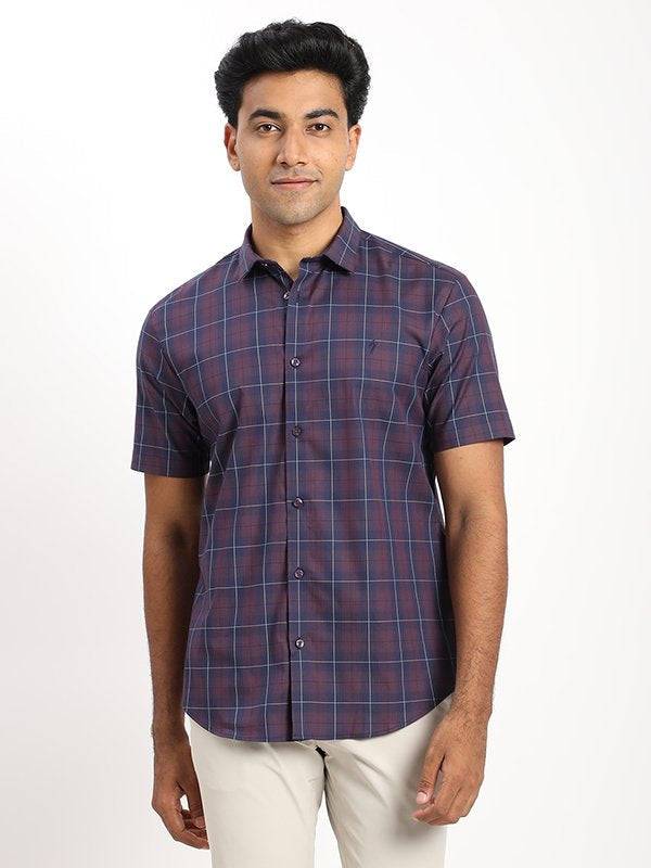 Men Checked Half Sleeve Cotton Blend Shirt