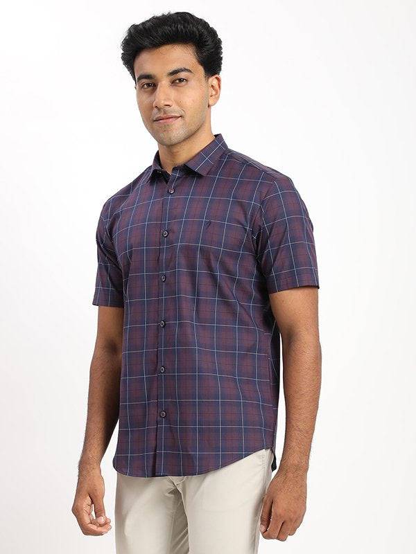 Men Checked Half Sleeve Cotton Blend Shirt