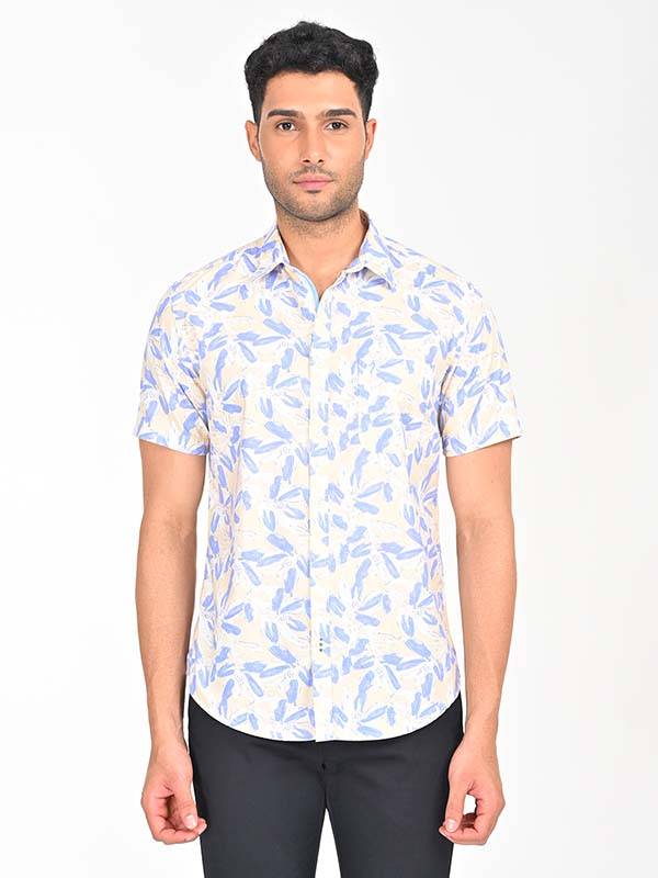 Men Printed Half Sleeve Cotton Shirt