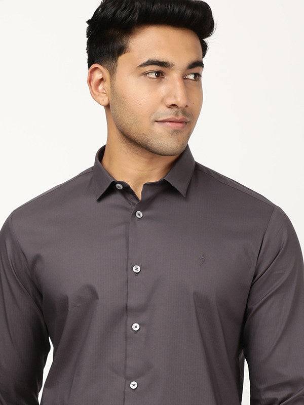 Men Solid Full Sleeve Cotton Blend Shirt