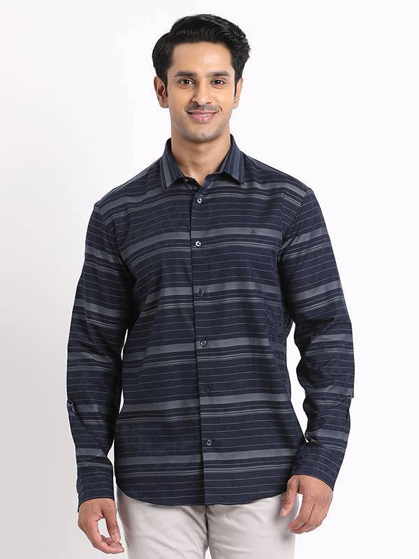 Men Striped Full Sleeve Cotton Shirt