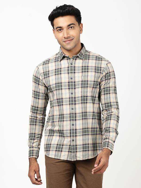 Men Checked Full Sleeve Cotton Blend Shirt