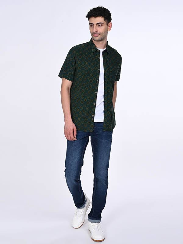 Men Printed Half Sleeve Cotton Shirt