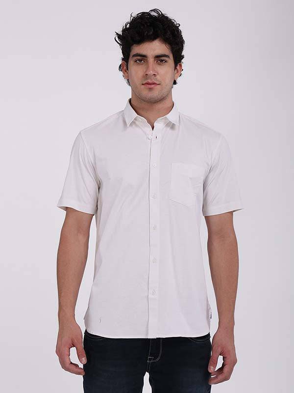 Men Solid Half Sleeve Cotton Stretch Shirt