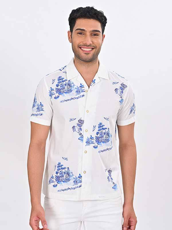 Men Printed Half Sleeve Cotton Shirt