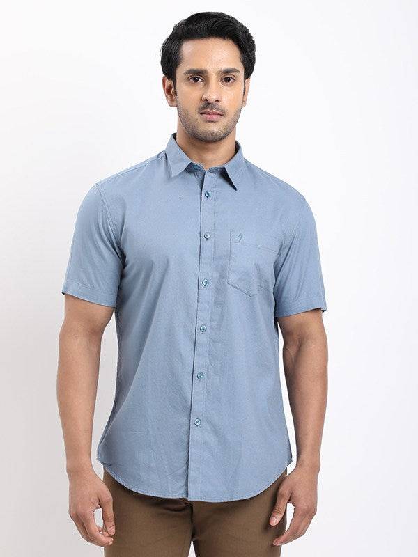 Men Solid Half Sleeve Cotton Shirt