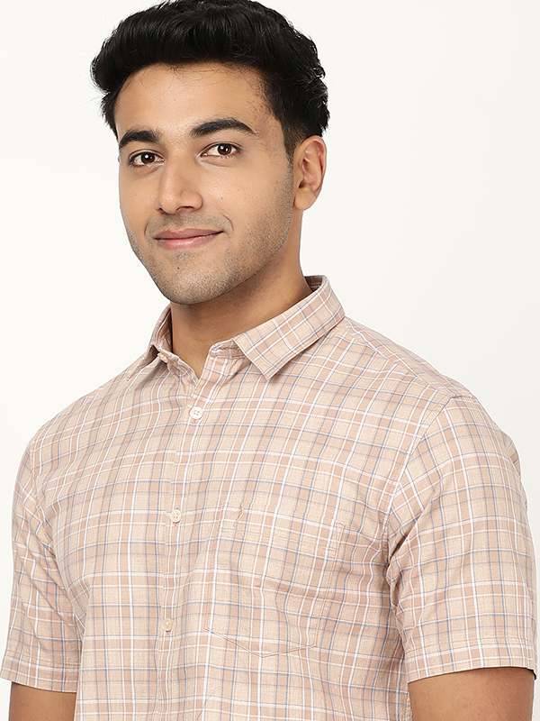 Men Checked Half Sleeve Cotton Shirt