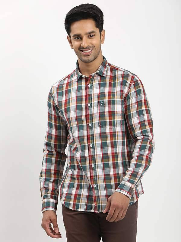 Fairtrade Men Checked Full Sleeve Cotton Blend Shirt