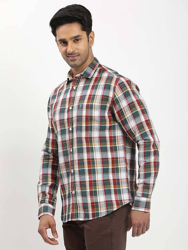 Fairtrade Men Checked Full Sleeve Cotton Blend Shirt