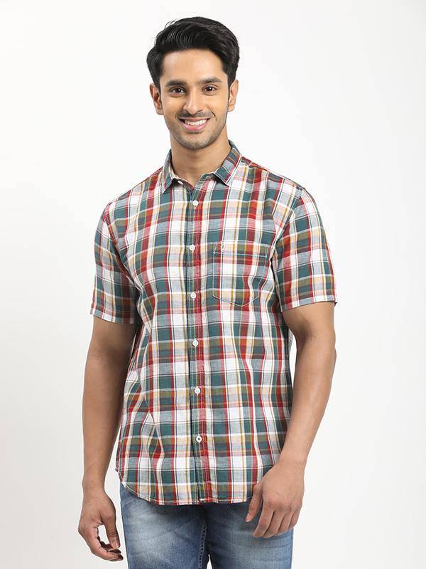 Fairtrade Men Checked Half Sleeve Cotton Blend Shirt
