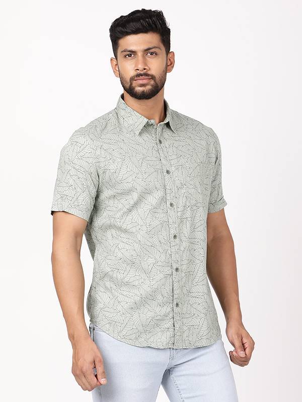 Men Printed Half Sleeve Cotton Shirt