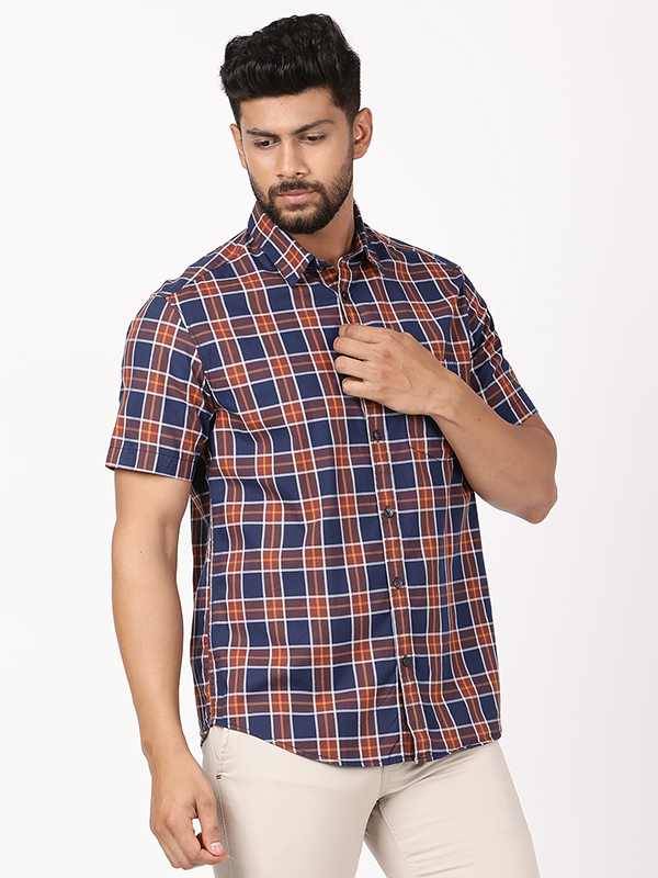 Men Checked Half Sleeve Cotton Shirt
