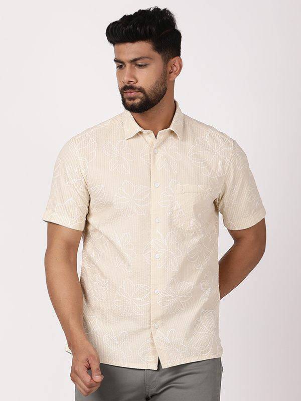 Men Printed Half Sleeve Cotton Shirt