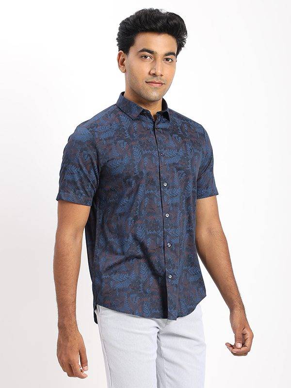 Men Printed Half Sleeve Cotton Shirt
