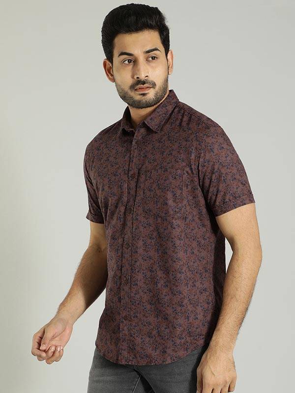 Men Printed Half Sleeve Cotton Shirt