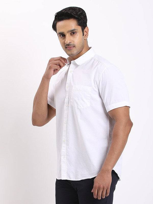 Men Solid Half Sleeve Cotton Shirt