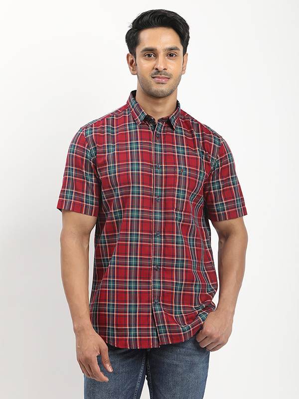 Men Checked Half Sleeve Cotton Shirt