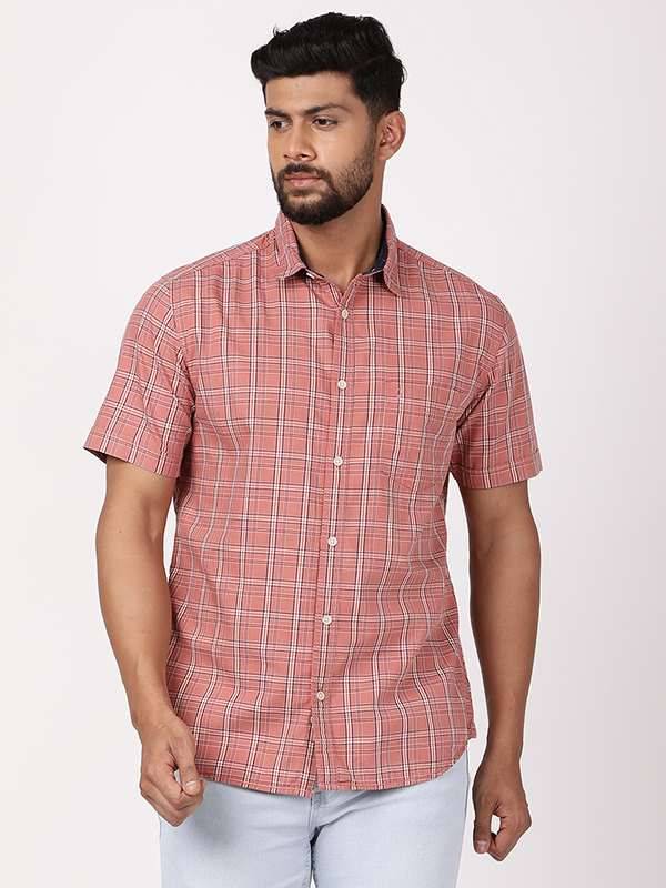 Men Checked Half Sleeve Cotton Shirt