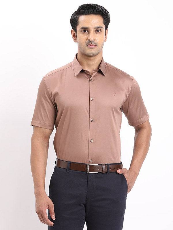 Men Solid Half Sleeve Cotton Shirt