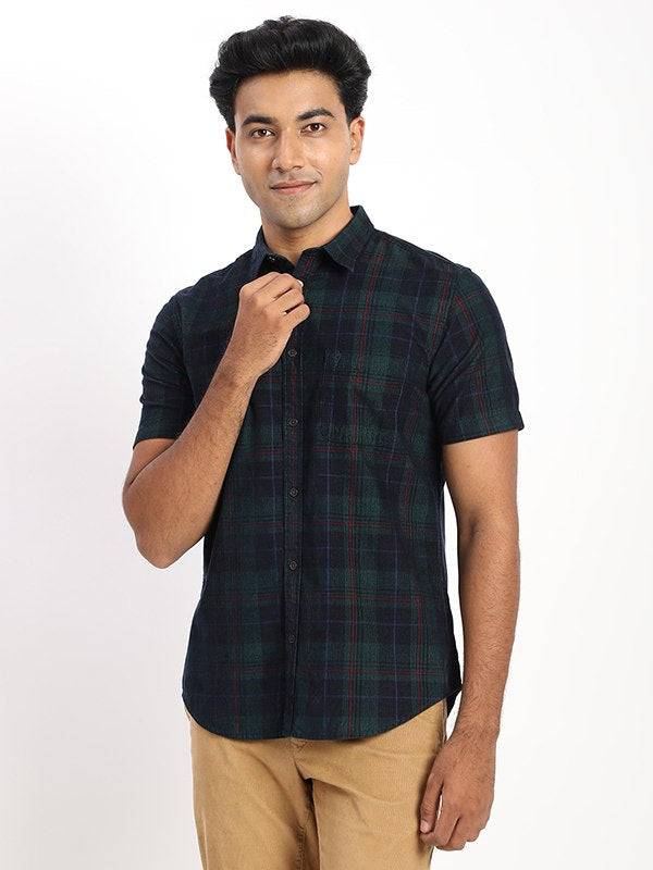 Men Checked Half Sleeve Cotton Shirt